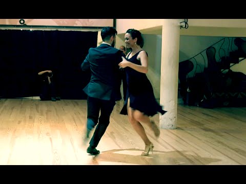 Maria Belen Giachello & Sebastian Jimenez "Violetas"