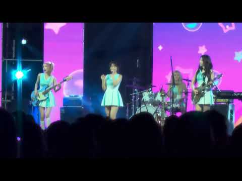 [4K] 260507 육군사관학교 위문열차 직캠 (QWER - CEREMONY)