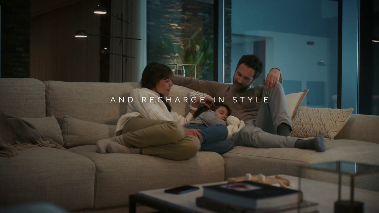 Bentayga Hybrid | Introducing the first luxury hybrid | Bentayga thumnail