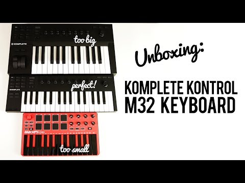 Komplete Kontrol M32 Keyboard by Native Instruments: Unboxing