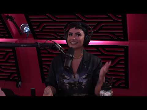 Joe Rogan Experience #1625 - Demi Lovato