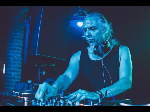 DJ KULTUR - KULTURA BREAKZ 010