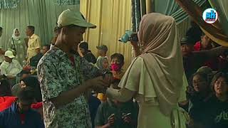 Download lagu Terhanyut dalam kemesraan. mp3 Download lagu Terhanyut dalam kemesraan. mp3