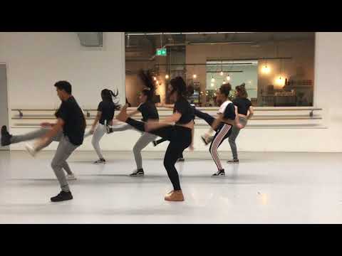 Mr. Eazi ft. Lotto Boyzz and M.O - Bad Vibes | routine by Marthe Vangeel and Facu Vera Ramirez