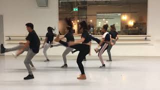 Mr. Eazi ft. Lotto Boyzz and M.O - Bad Vibes | routine by Marthe Vangeel and Facu Vera Ramirez