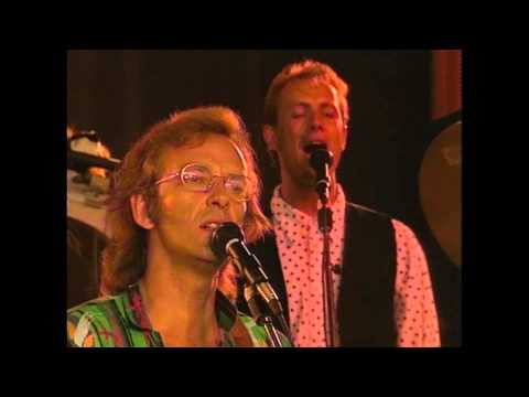 Björn Afzelius Live Hovdala slott 1989 (hela konserten)