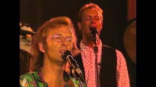 Björn Afzelius Live Hovdala slott 1989 (hela konserten)
