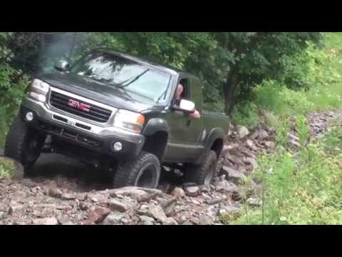 Jeep Cherokee offroad 4x4, GMC Sierra lifted uncut, offroading Video