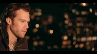 Chad Brownlee - (Christmas) Baby Please Come Home - OFFICIAL (HD)
