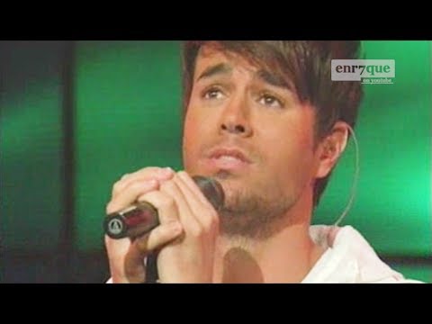 Enrique Iglesias & Sean Garrett - Away (LIVE)