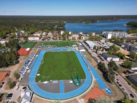 Gwiazdy sportu na otwarciu stadionu lekkoatletycznego w Augustowie Gwiazdy sportu na otwarciu stadionu lekkoatletycznego w Augustowie
