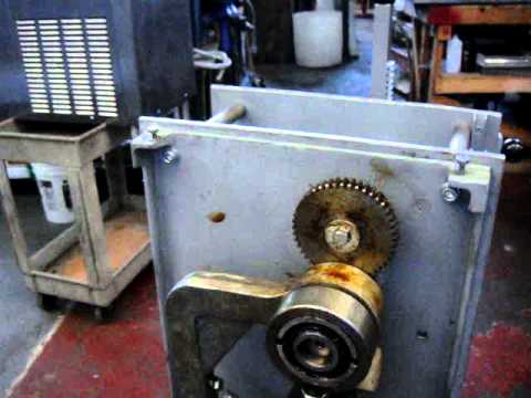 Pasta Extruder Machine