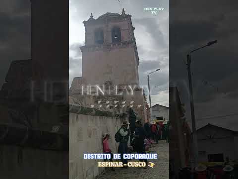 #peru #cusco #espinar Plaza de armas del distrito de Coporaque rodeado de templos coloniales.