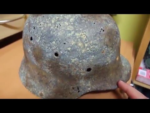 German M40 Helmet Restoration (Part #1: Oxalic Acid)