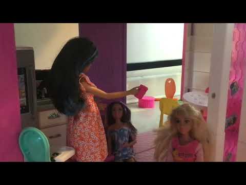 Barbie dream house party 🎊 fail- friends 