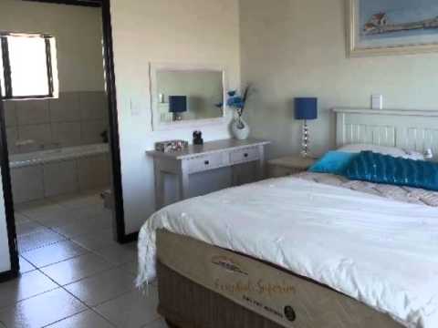 3.0 Bedroom Apartment For Sale in Santini Village, Plettenberg Bay, South Africa for ZAR R 850 000