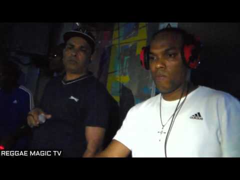 CLASH MONDAYS 17 07 17   BLACK ROOTS vs  ORGINAL RISING STAR SOUND