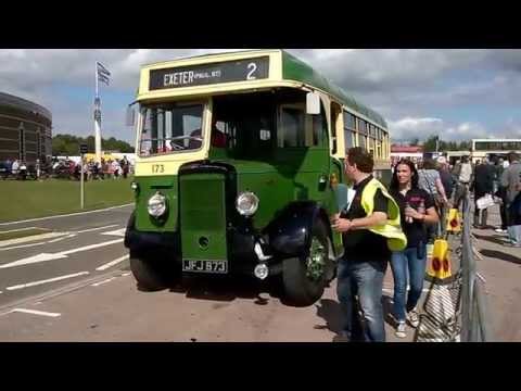 Gaydon ("Buses") transport gathering: Daimler CVD6 (JFJ873) takes off