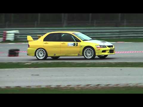 Piotr Ostrowski Mitsubishi Lancer EVO IX - SuperOES 4 Runda Tor Kielce 16-04-2011