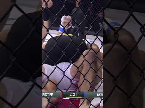 Nikolay Grozdev @nikolay.grozdev.9 gets the win with an Arm-Triangle vs Ovidiu Axinte