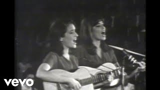 The Simon Sisters - Turn, Turn, Turn (Live)