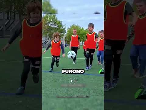 QUESTA BAMBINA è DIVENTATA UN 