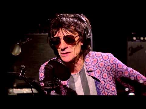 Ronnie Wood and Slash on their collaborating