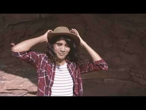 Catalina Avila - Deshojar (Video Oficial)