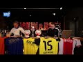 Live Stream