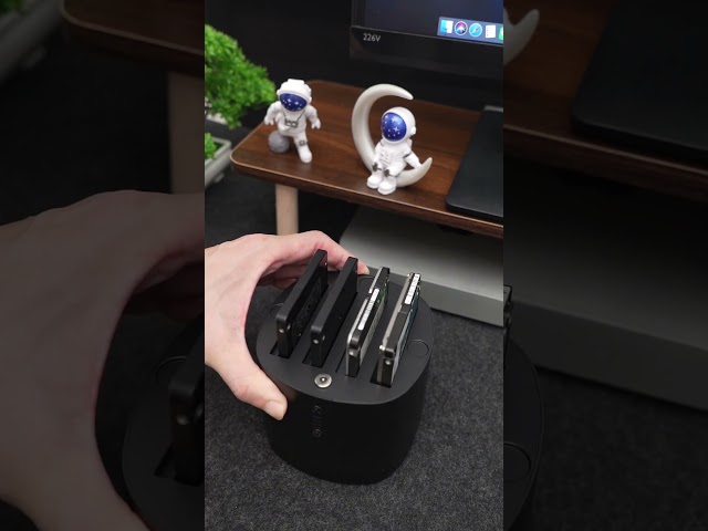 Vídeo relacionado con SABRENT Estación de Acoplamiento de Doble Bahia para SATA SDD/HDD de 2,5/3,5" | USB 3.0 | Clonacion Offline | Velocidades de 5Gbps [EC-HD2B]