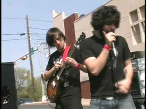 Genghis Tron "Board Up the House" SXSW 2007