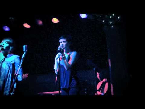 Jennifer Hall - "I'll Follow" "Green and Blue"