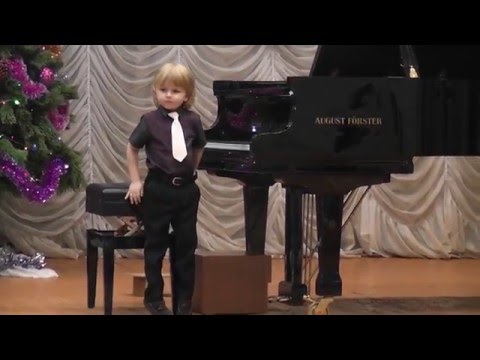 Mysin Elisey (5 years old) First performance