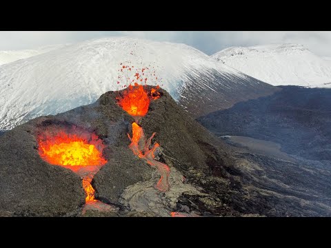 Am ajuns lângă un VULCAN ACTIV / Fagradalsfjall / Cu autorulota în Islanda