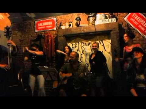 Acoustic Celebro - Acoustic Celebro- Bouře a pád