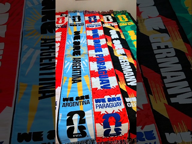 Vídeo relacionado con Genérico Bufanda De Fútbol Personalizada Mundial 2026, Spain Football Scarf, Bufanda De Aficionado Con Texto Personalizado, 18 Estilos De Países, Elige Tu Equipo,Para Animar A Tu Equipo
