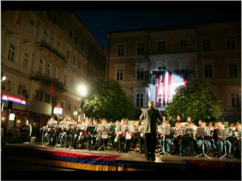 Zapfenstreich IR42 Traditionskorps Gmunden.VOB