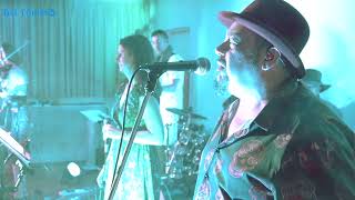 Make Me Smile — Live