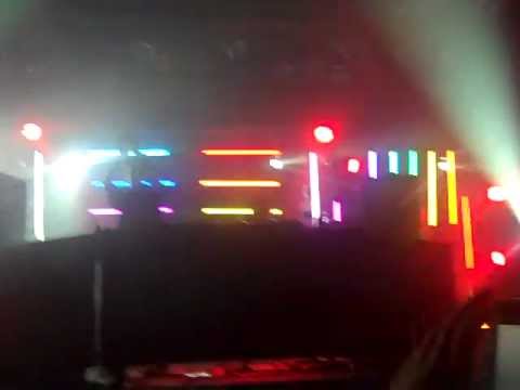 Borgore Dropping Skrillex's Levels Remix Live @ Dub The Halls 2011