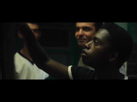 Pelé: Birth of a Legend - Summoning to the first team