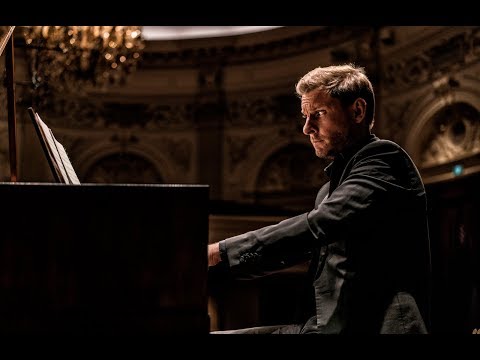 Beethoven Piano Concerto no.2, Kristian Bezuidenhout, Gardiner, Royal Concertgebouw Orchestra