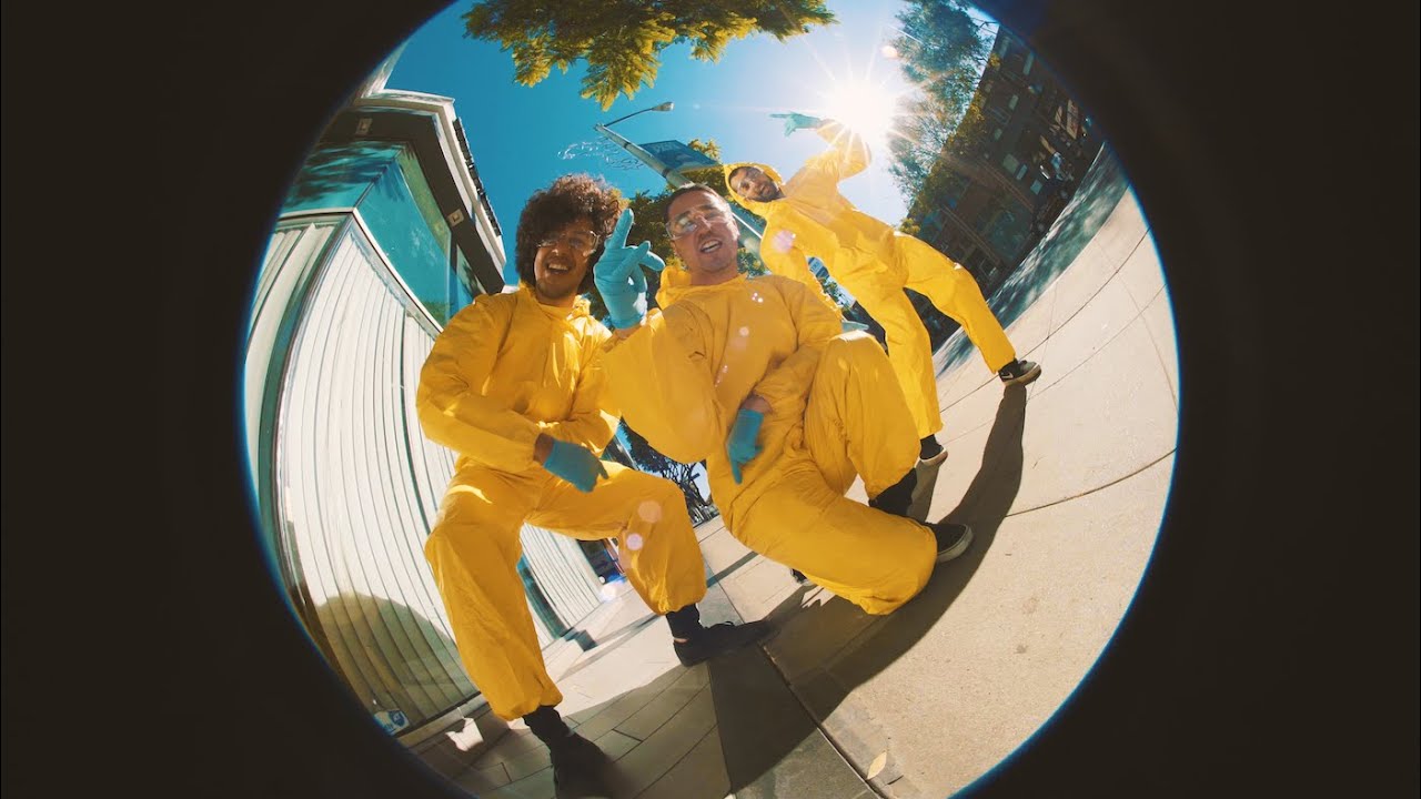 Woah Nelly Lyrics - No Suits Woah Nelly Lyrics - No Suits