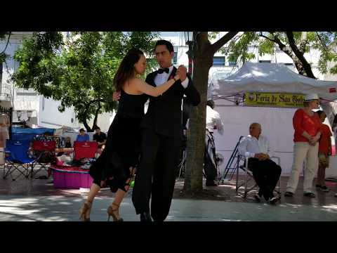 TANGO IN SAN TELMO, BUENOS AIRES
