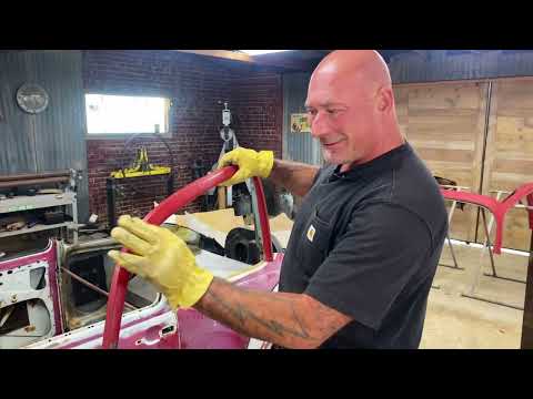 PART 16! Ian Roussel VW 1968 Chop Top Door Window Frame Repositioning and Customization! 🤓 📐