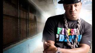 Yung Joc ft. Yo Gotti - What She Like [HD]