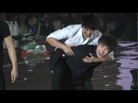 120310 SS4 in Macau - The Last Man Standing (ending)