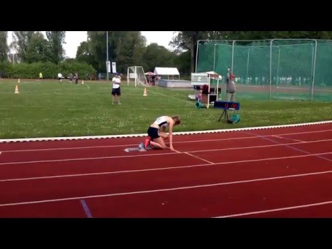 BvV Cad/Sch Dames Aartselaar - 400m - Anissa Berings