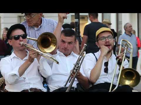 Brass Federacja na rikszach - Happy Rest!