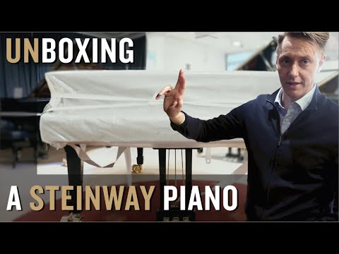 🎹  Unboxing a Steinway Concert Grand Piano!