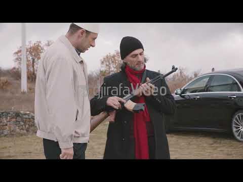 Axha Sheqë e ka sos mu zbut si njeri 😜 - Stupcat Skeçe 2019 "Ushtria"